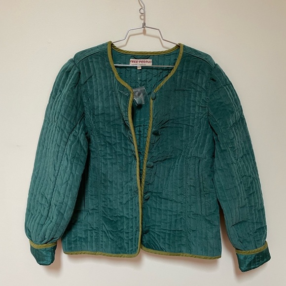 NWOT Free People We The Free Natalia Velvet Jacket Size Medium - Picture 3 of 16